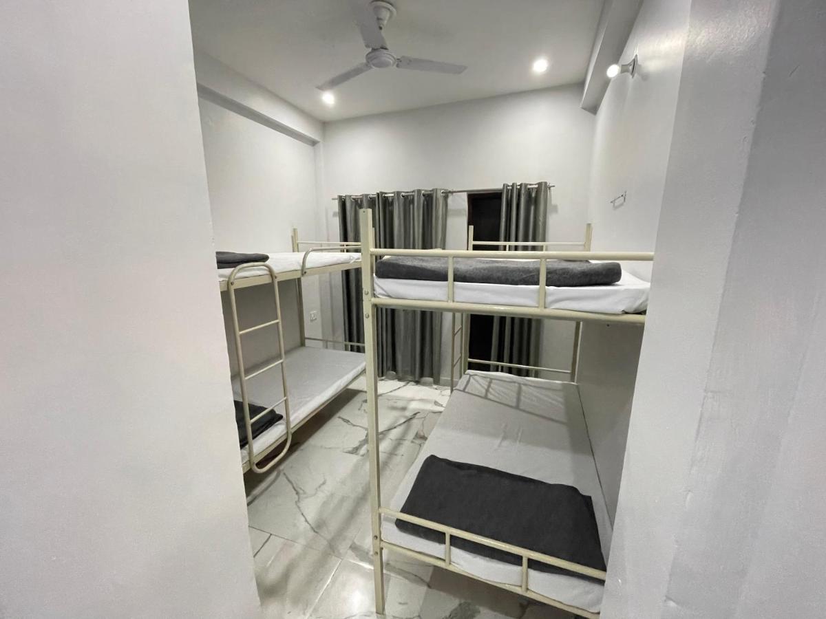 Olt Hostel Rishīkesh Zewnętrze zdjęcie