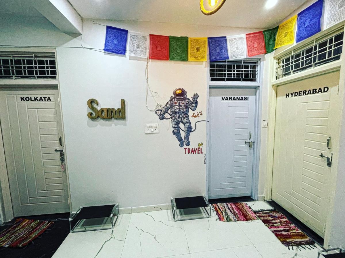 Olt Hostel Rishīkesh Zewnętrze zdjęcie