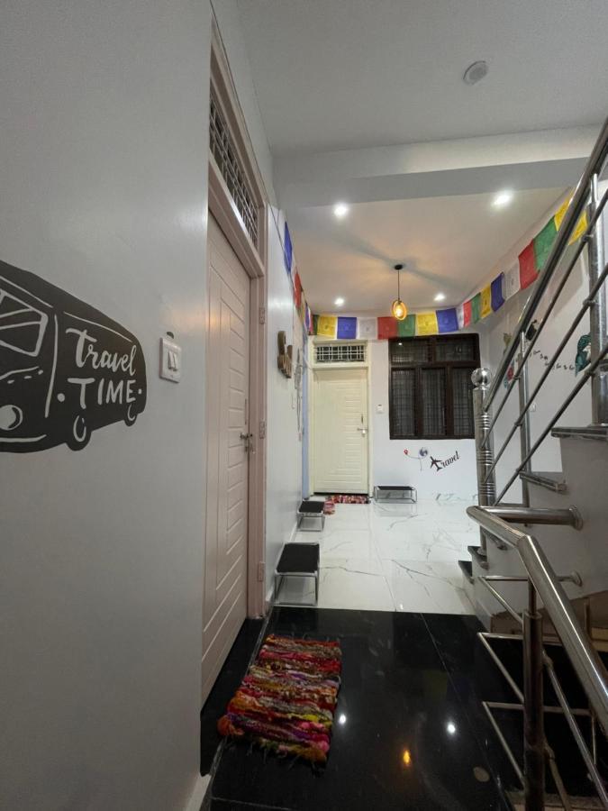 Olt Hostel Rishīkesh Zewnętrze zdjęcie