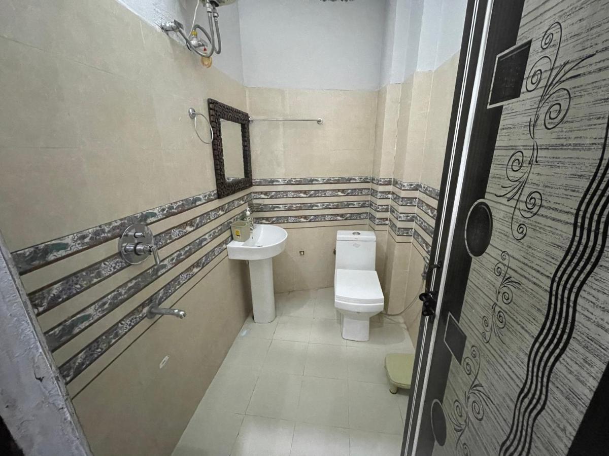 Olt Hostel Rishīkesh Zewnętrze zdjęcie