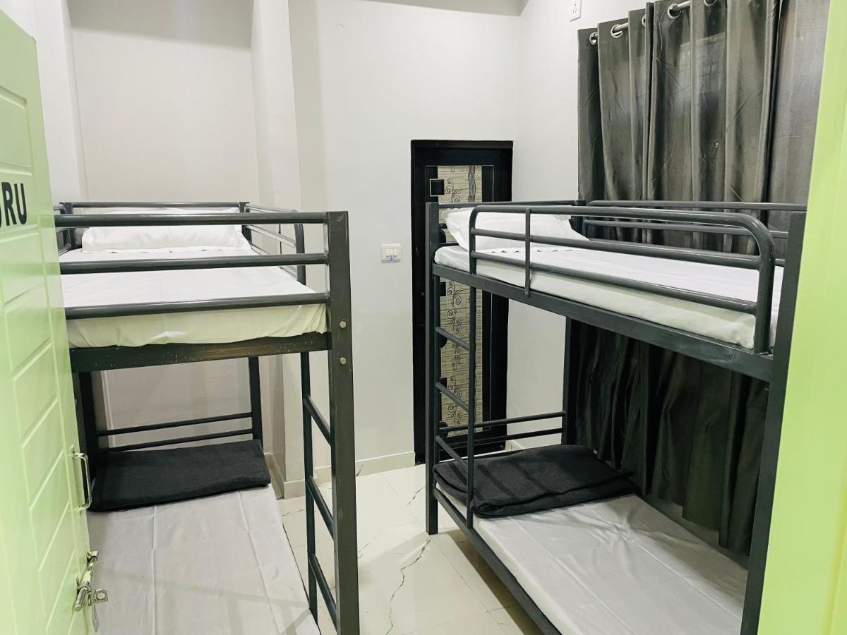Olt Hostel Rishīkesh Zewnętrze zdjęcie
