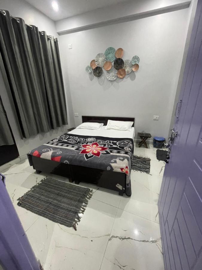 Olt Hostel Rishīkesh Zewnętrze zdjęcie