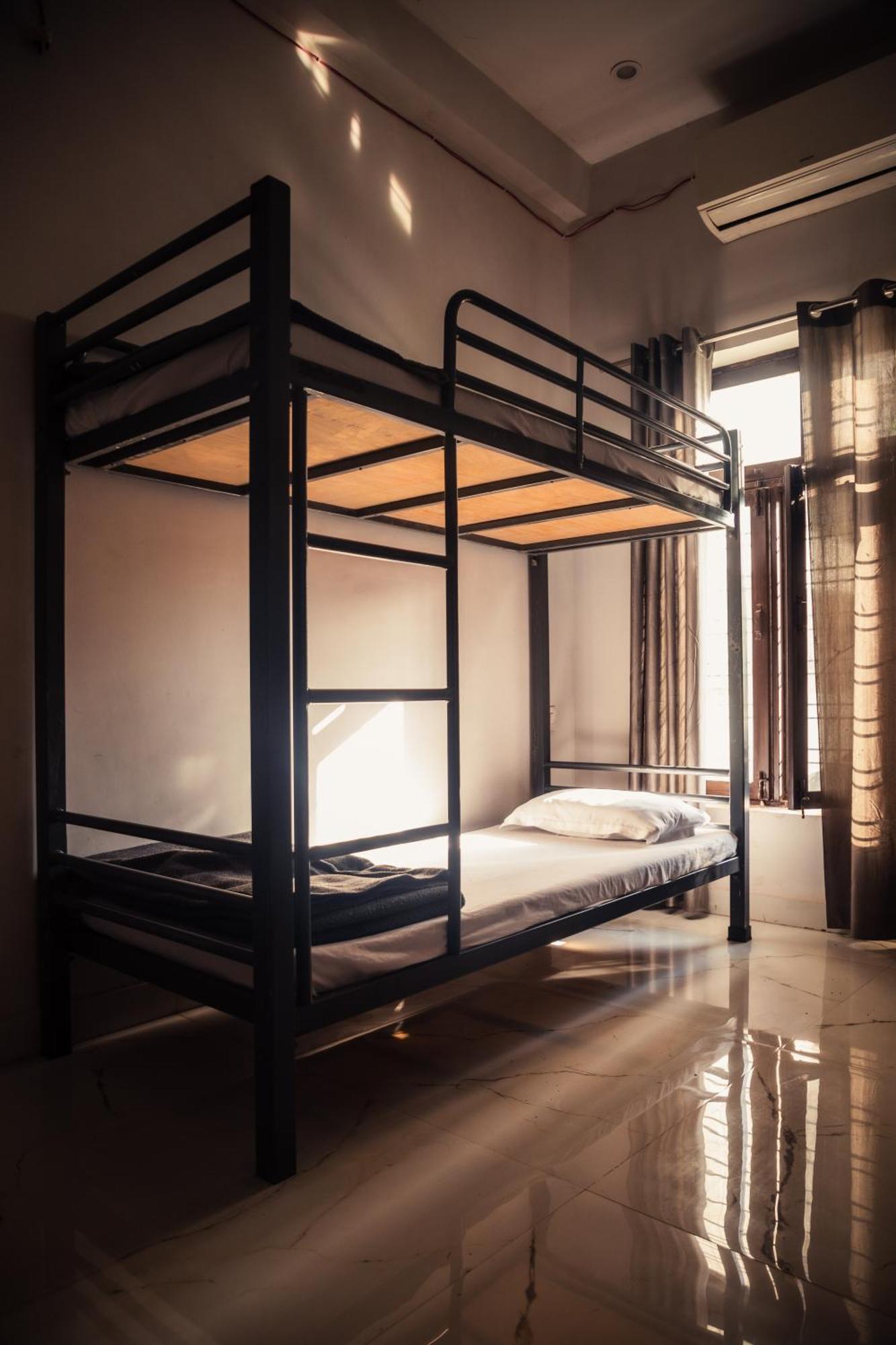 Olt Hostel Rishīkesh Zewnętrze zdjęcie
