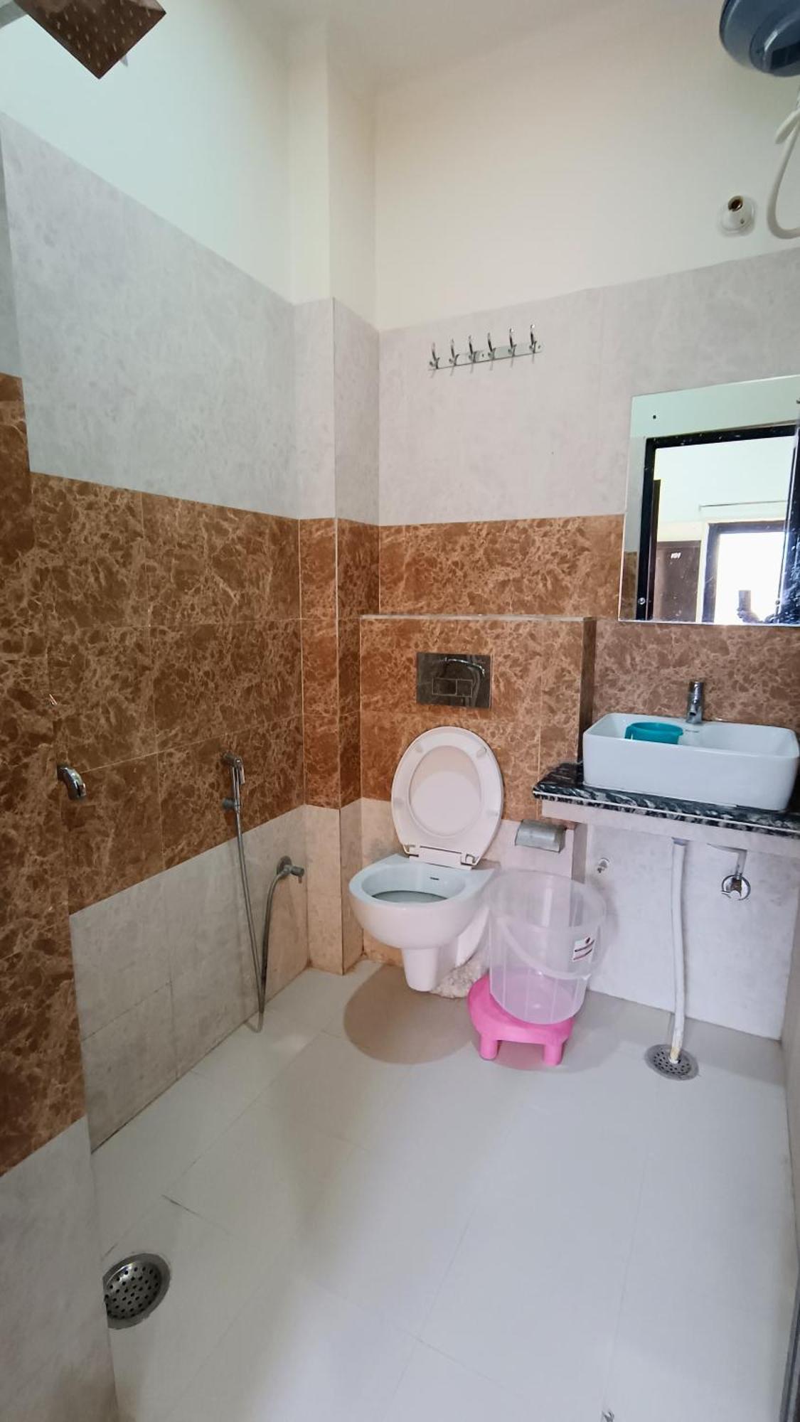Olt Hostel Rishīkesh Zewnętrze zdjęcie